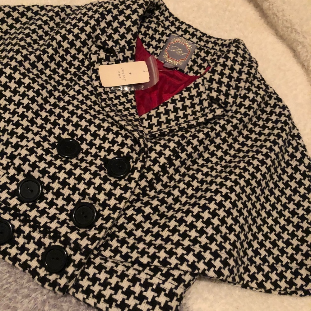 NWT F21 houndstooth bolero jacket